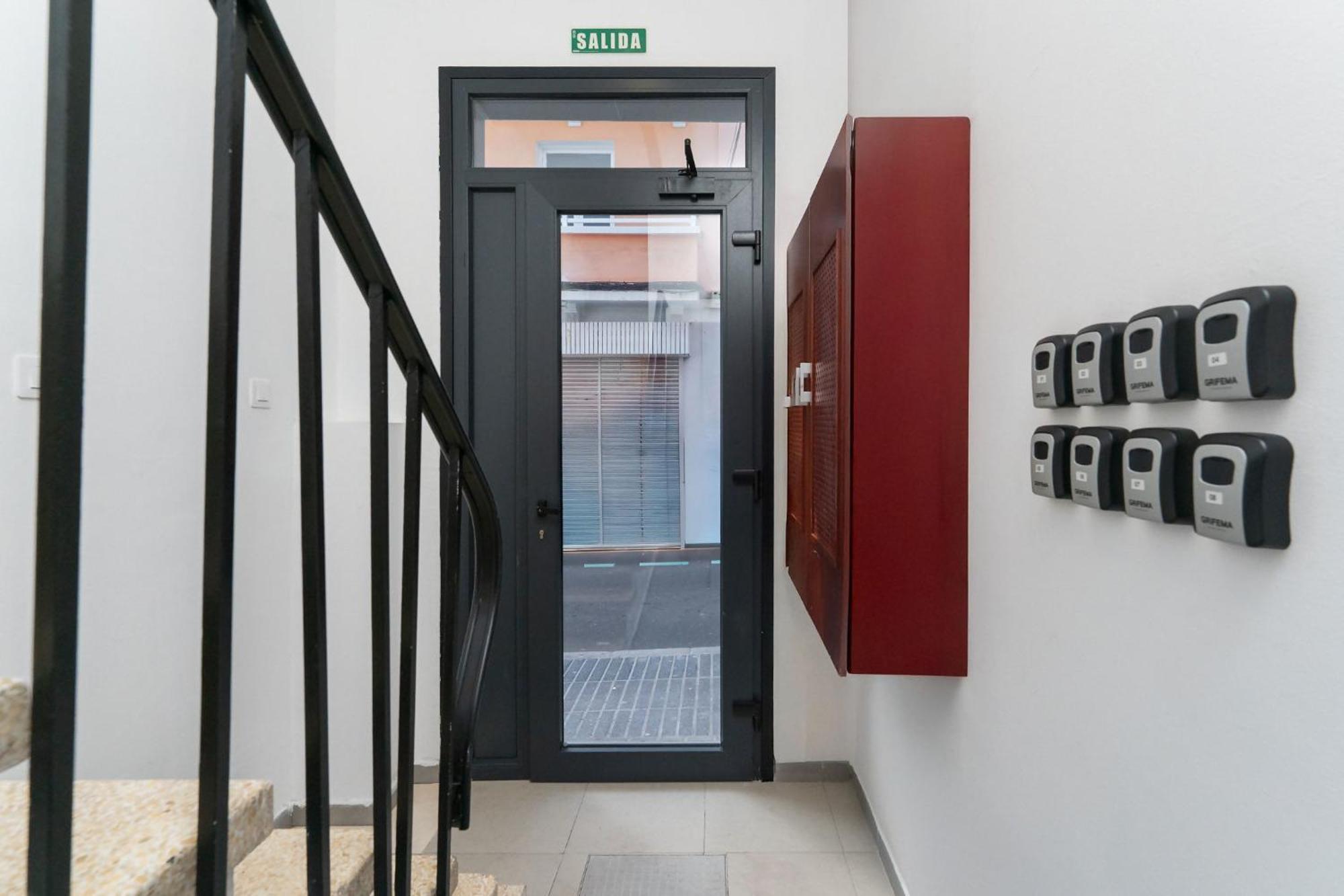Macaronesia Lpa Suites Las Palmas de Gran Canaria Exterior photo