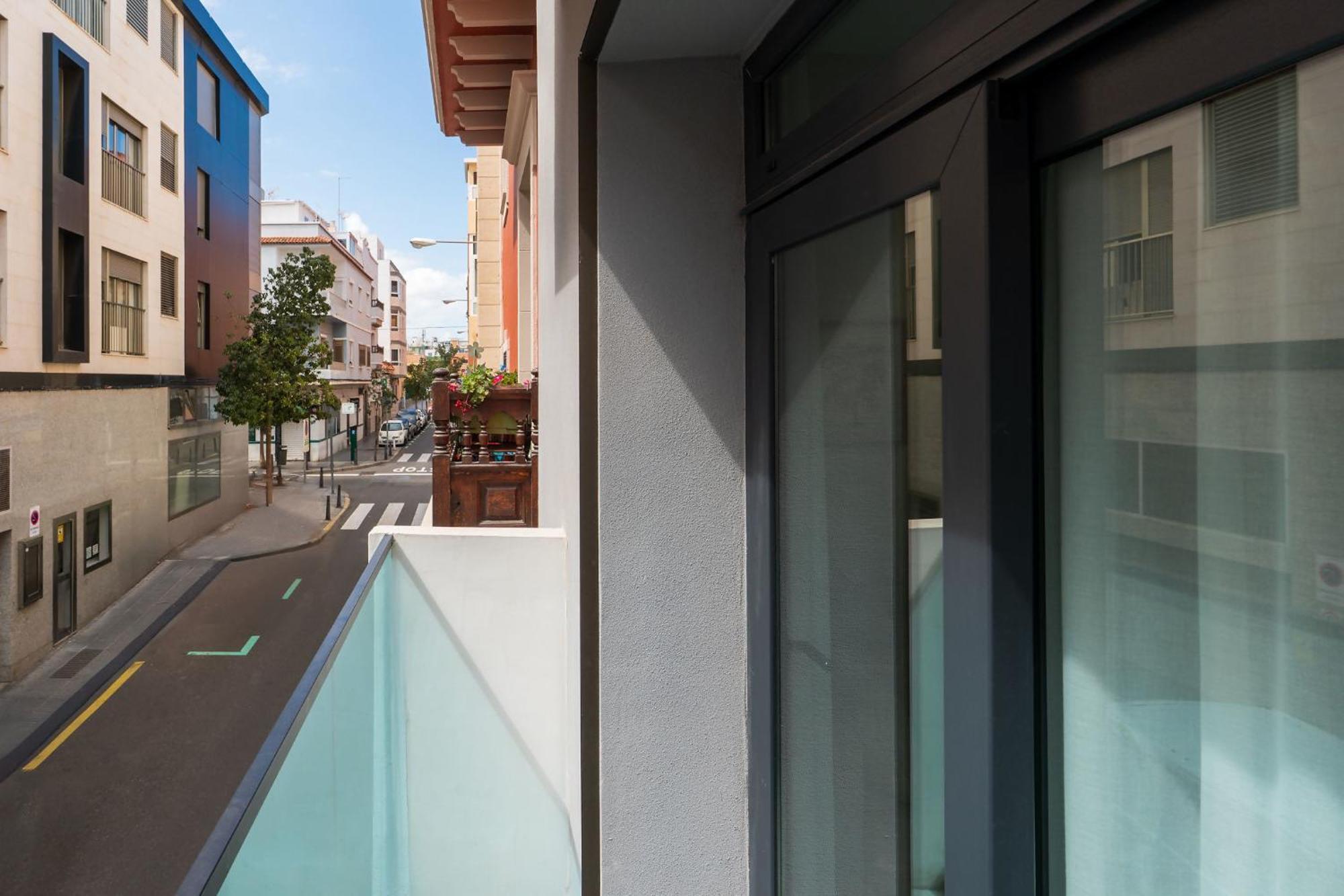 Macaronesia Lpa Suites Las Palmas de Gran Canaria Exterior photo